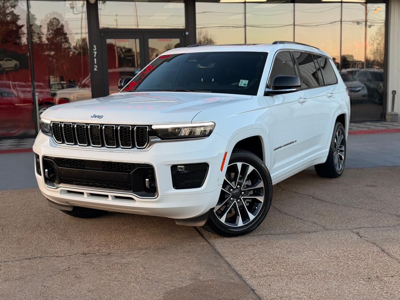 Jeep Grand Cherokee L Overland 4WD 2023