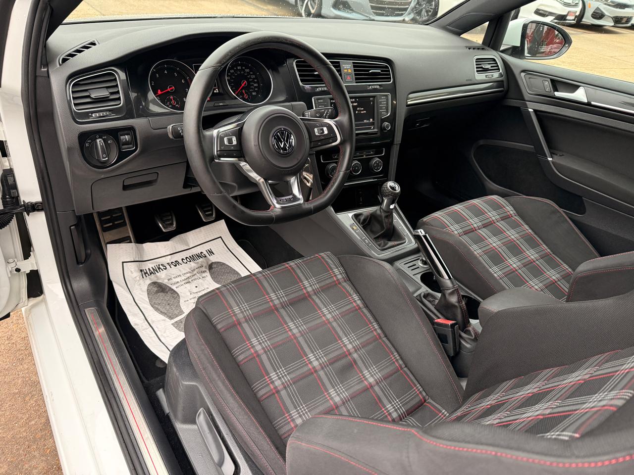 Volkswagen GTI S 6M 2-Door 2016