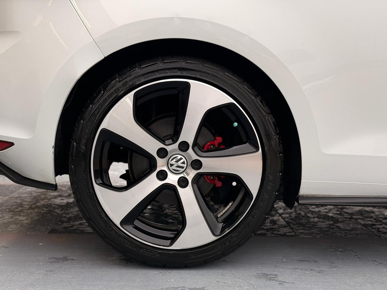 Volkswagen GTI S 6M 2-Door 2016