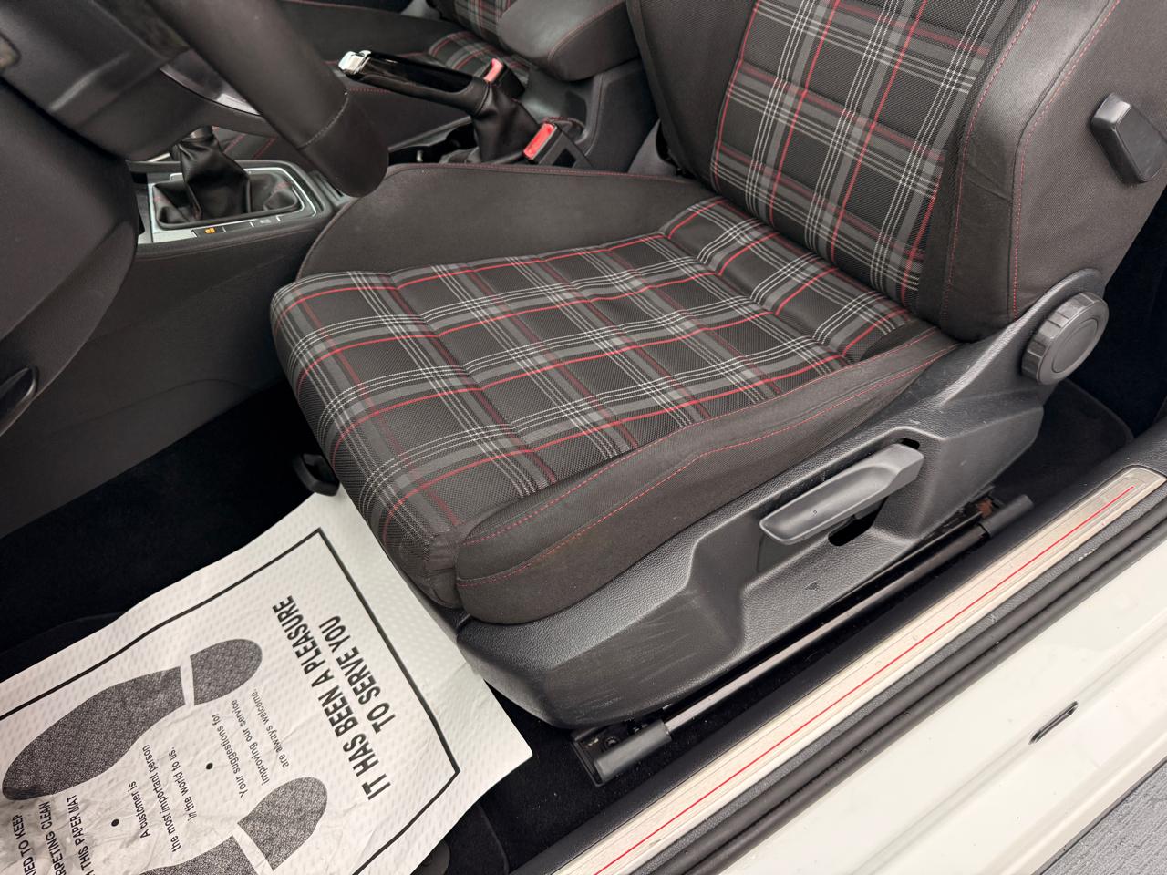 Volkswagen GTI S 6M 2-Door 2016