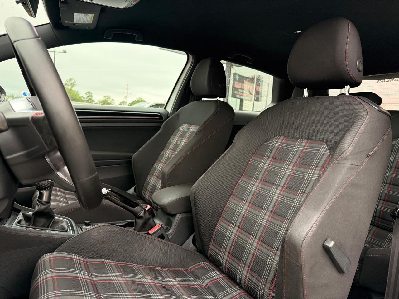 Volkswagen GTI S 6M 2-Door 2016