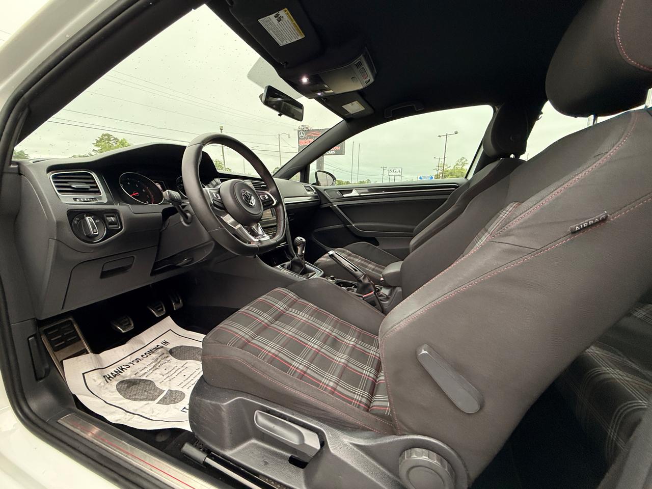 Volkswagen GTI S 6M 2-Door 2016