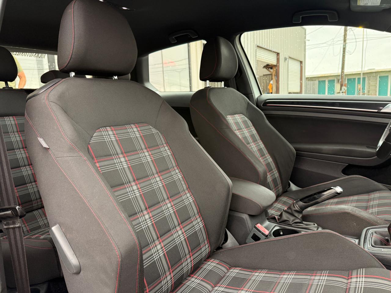 Volkswagen GTI S 6M 2-Door 2016