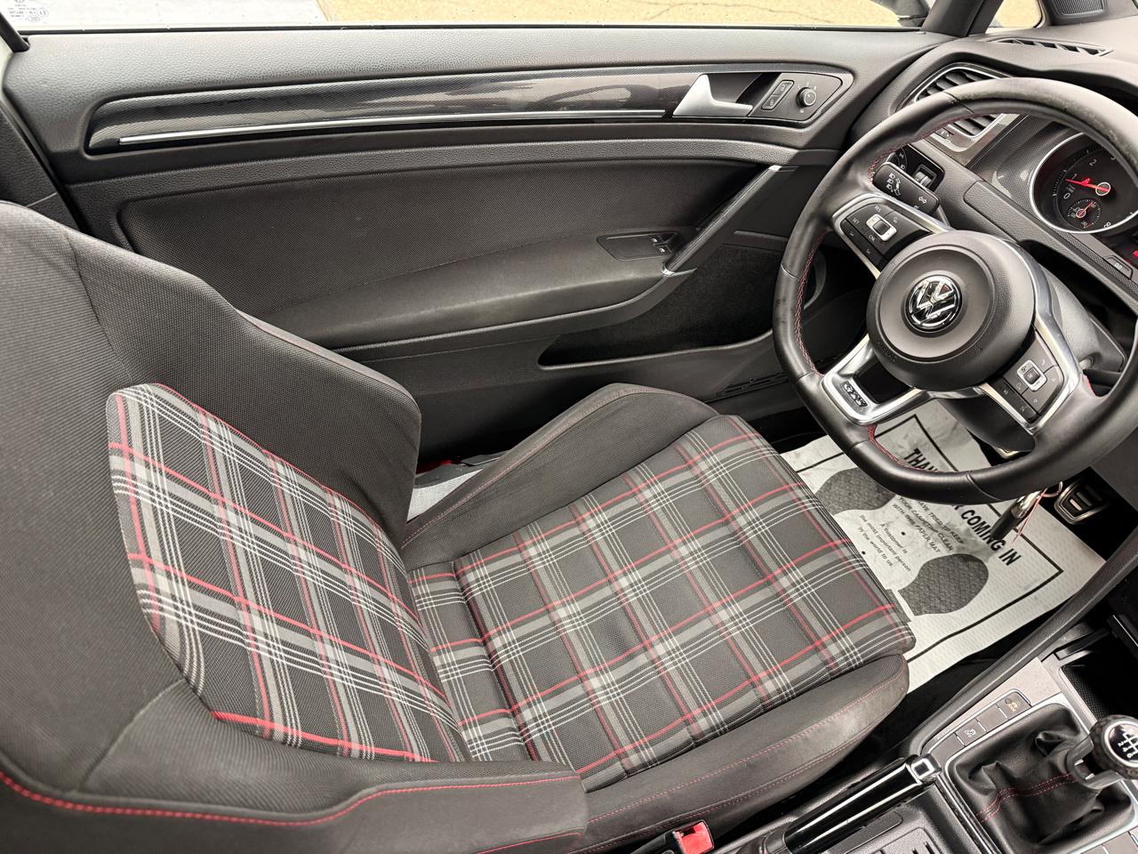 Volkswagen GTI S 6M 2-Door 2016