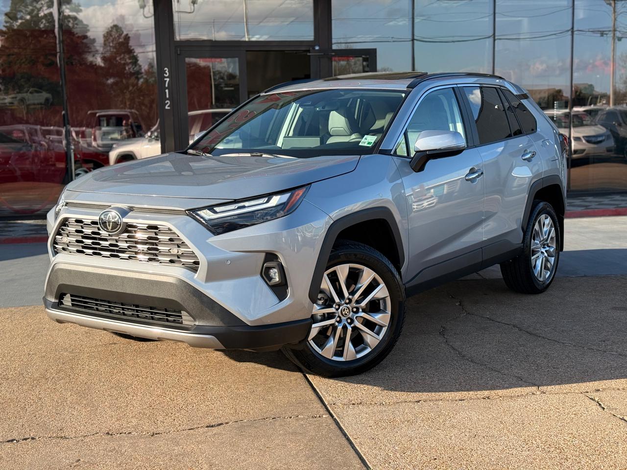Toyota RAV4 Limited AWD 2024