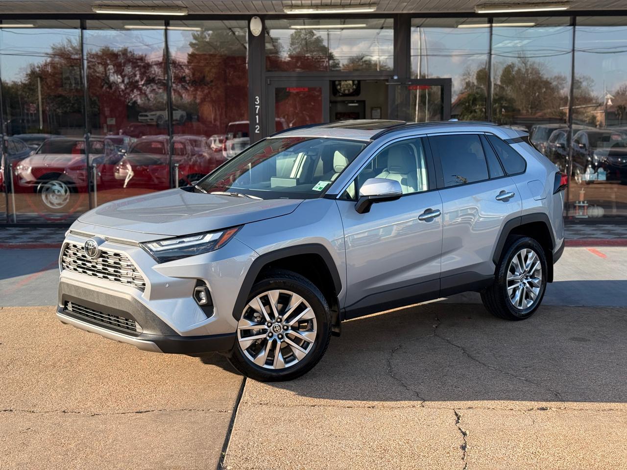 Toyota RAV4 Limited AWD 2024