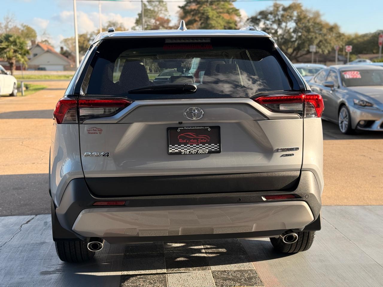 Toyota RAV4 Limited AWD 2024