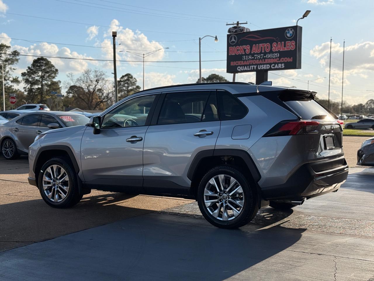 Toyota RAV4 Limited AWD 2024