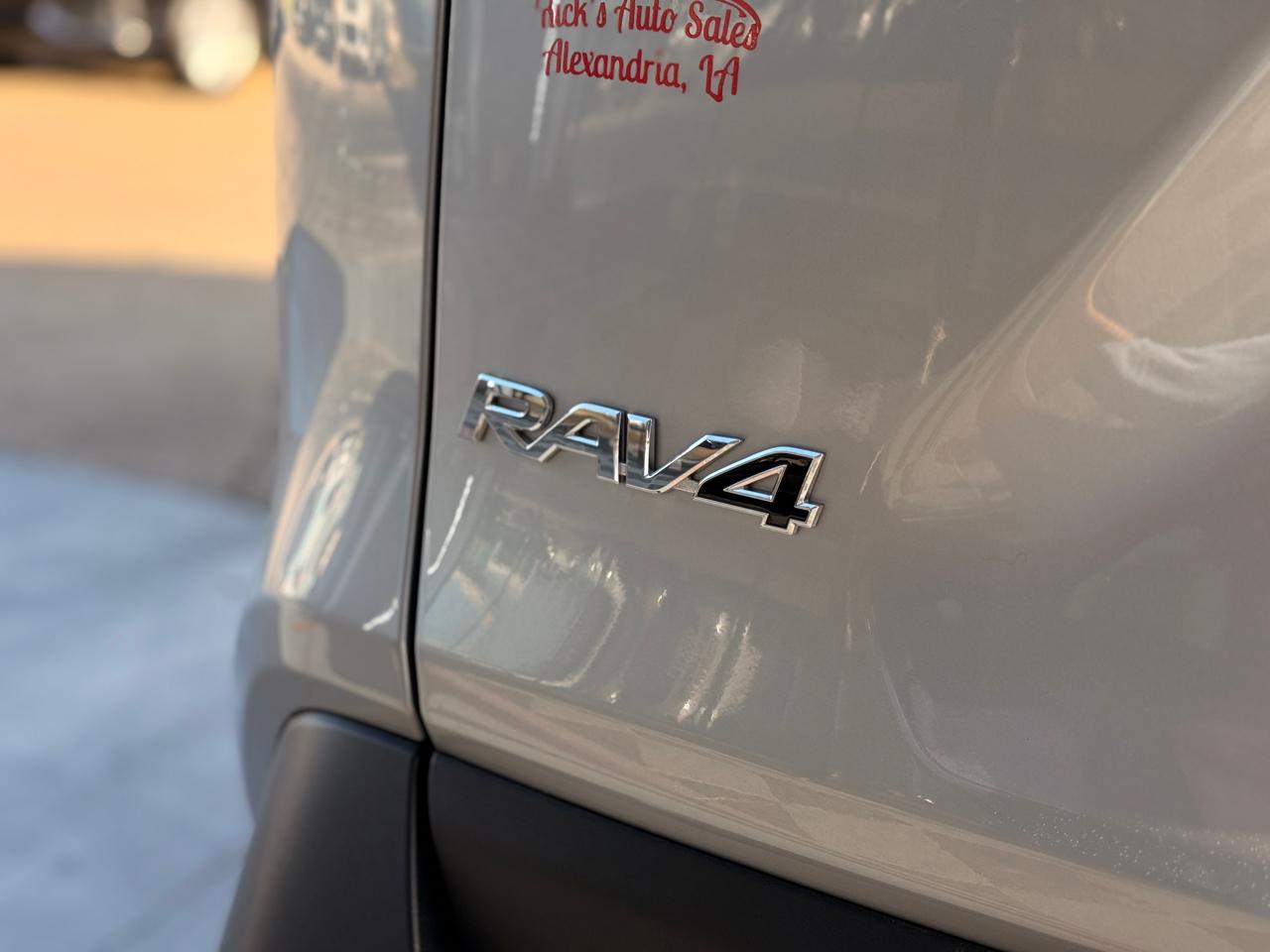 Toyota RAV4 Limited AWD 2024