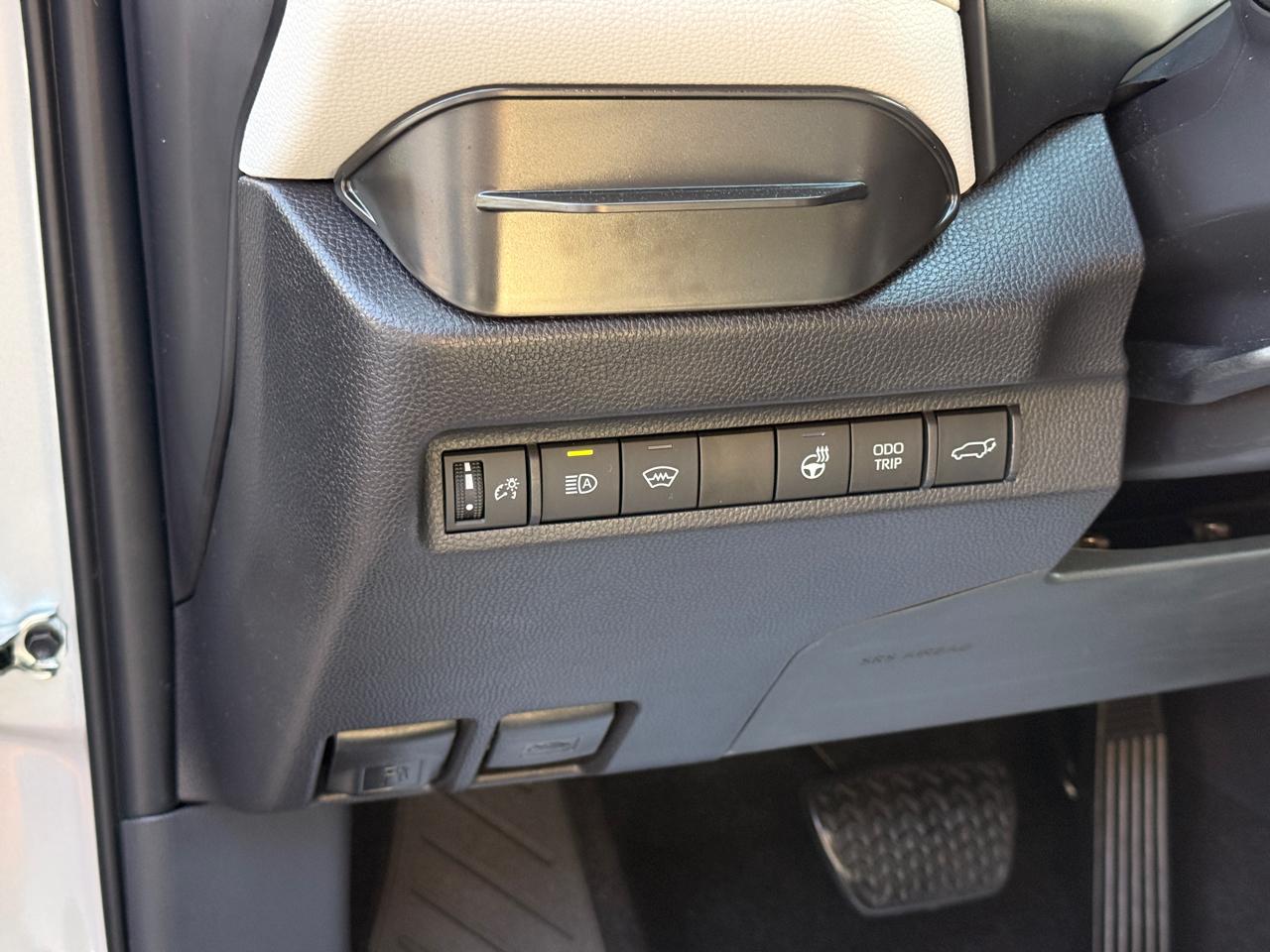 Toyota RAV4 Limited AWD 2024