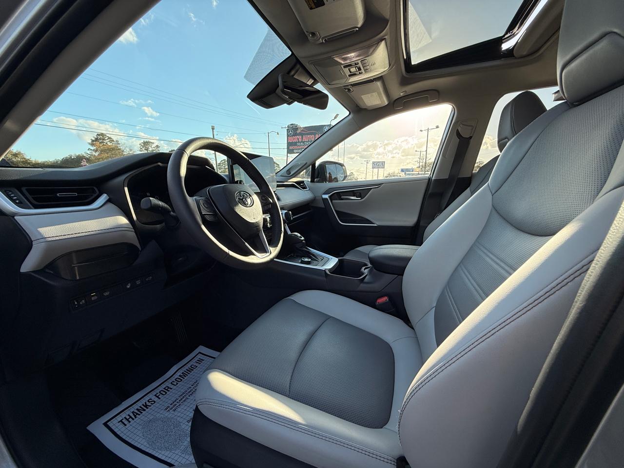 Toyota RAV4 Limited AWD 2024