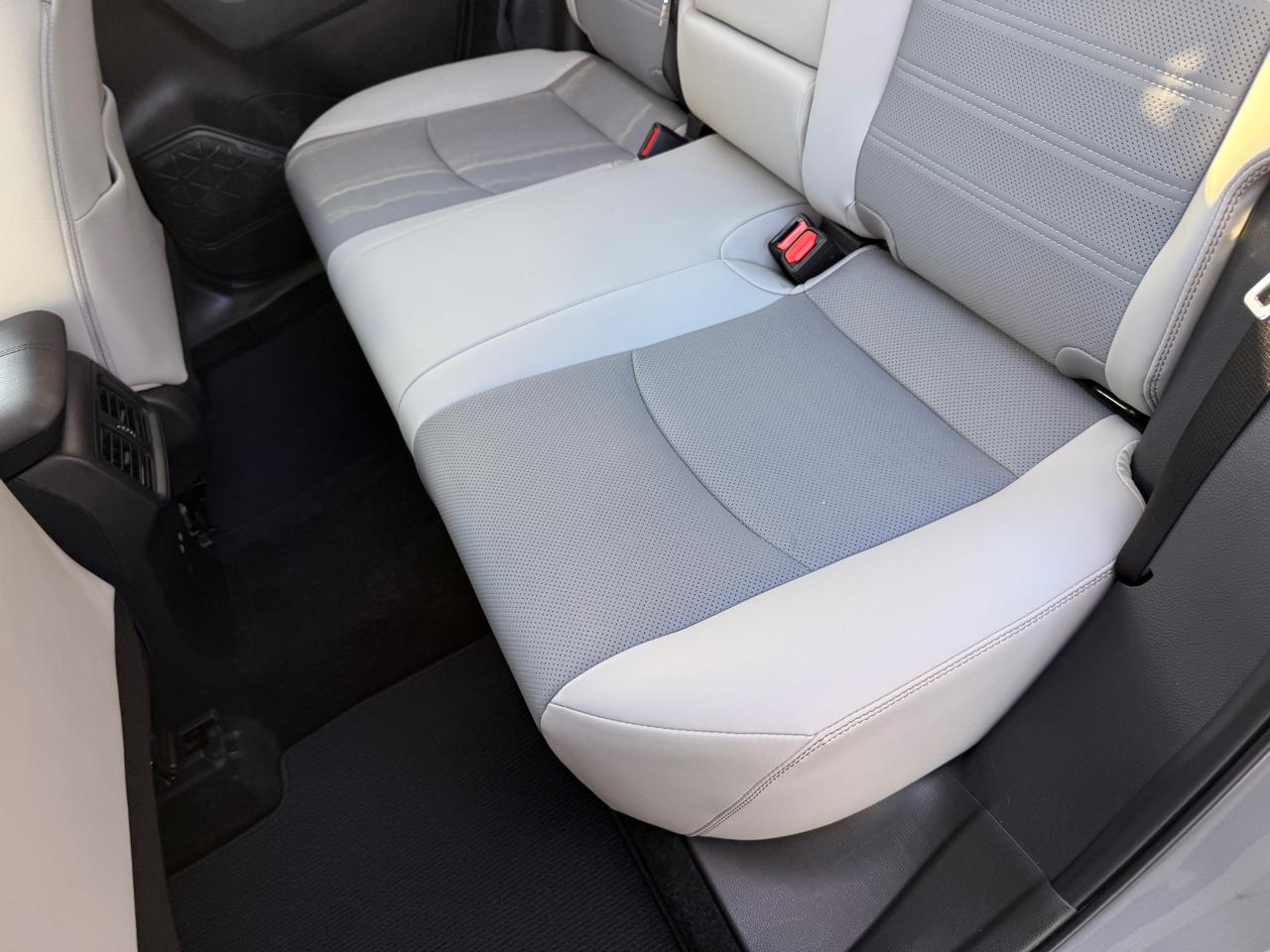 Toyota RAV4 Limited AWD 2024