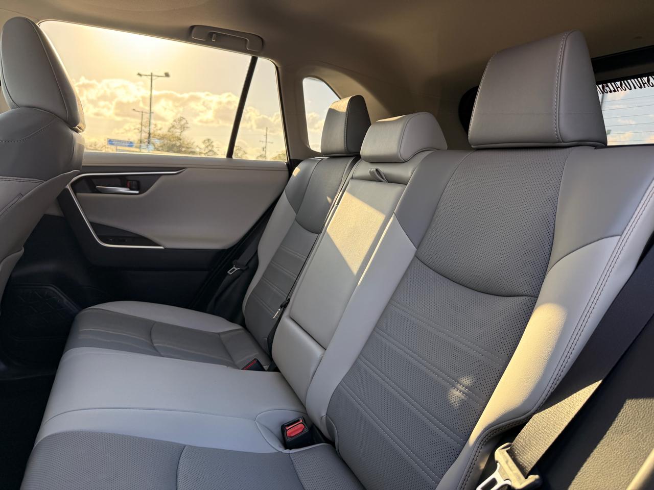 Toyota RAV4 Limited AWD 2024