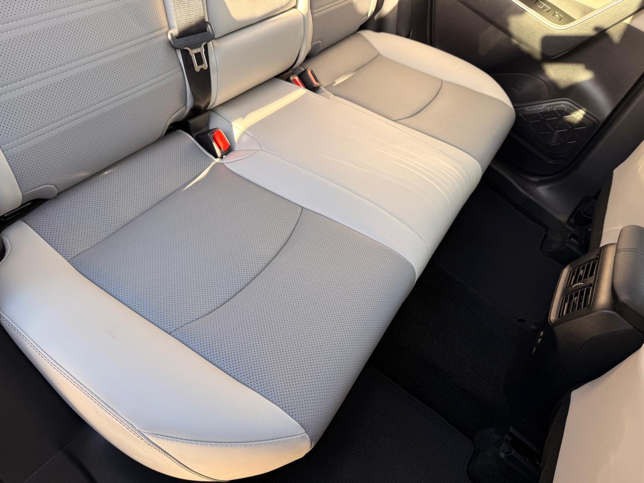 Toyota RAV4 Limited AWD 2024