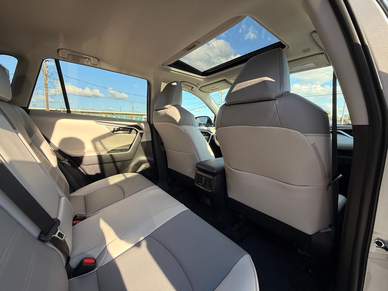 Toyota RAV4 Limited AWD 2024