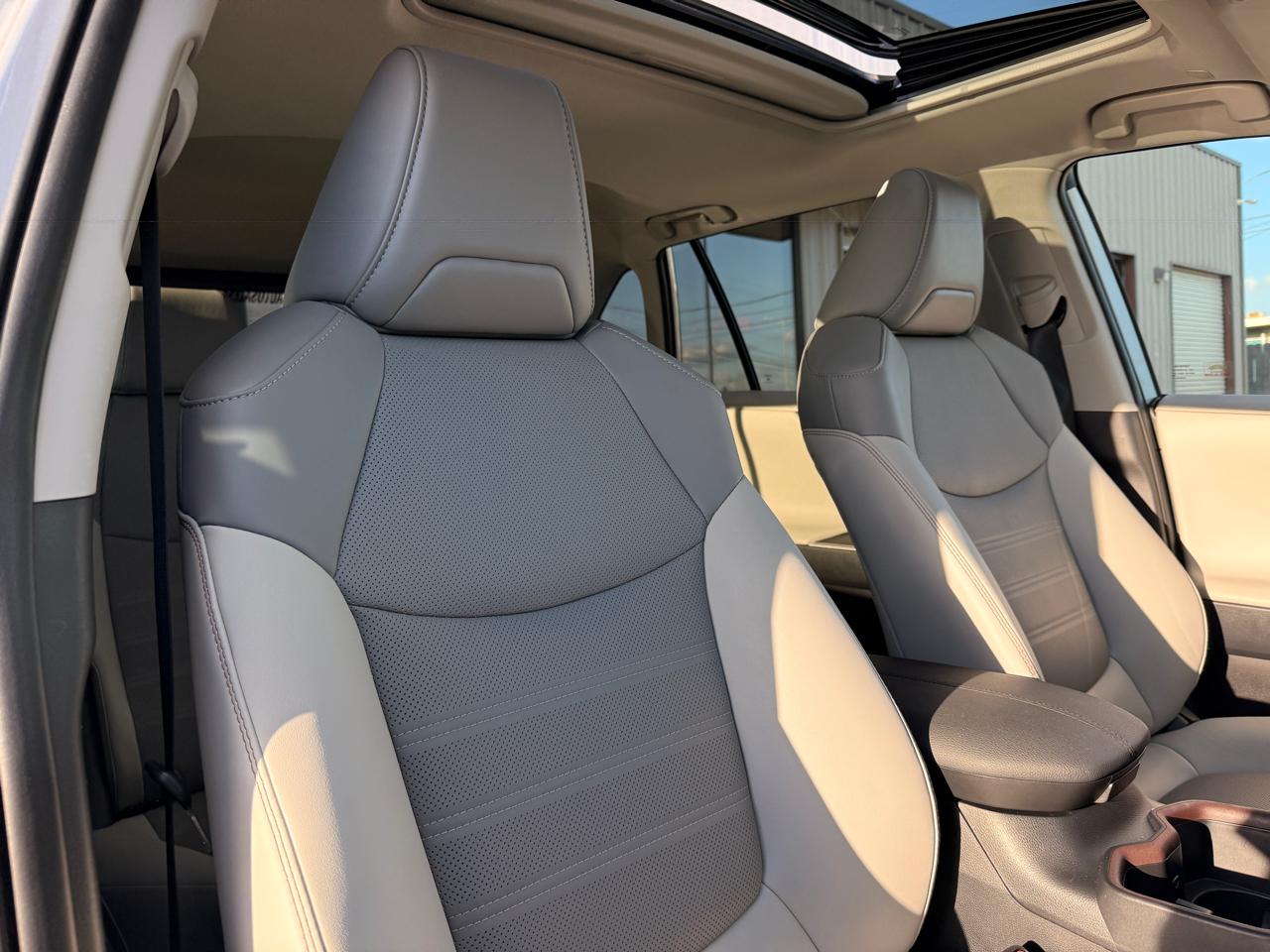 Toyota RAV4 Limited AWD 2024