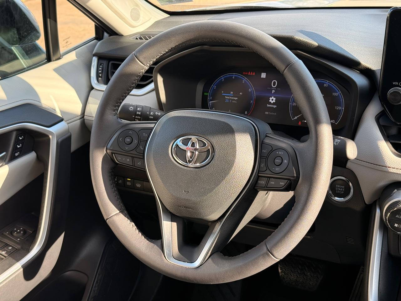 Toyota RAV4 Limited AWD 2024