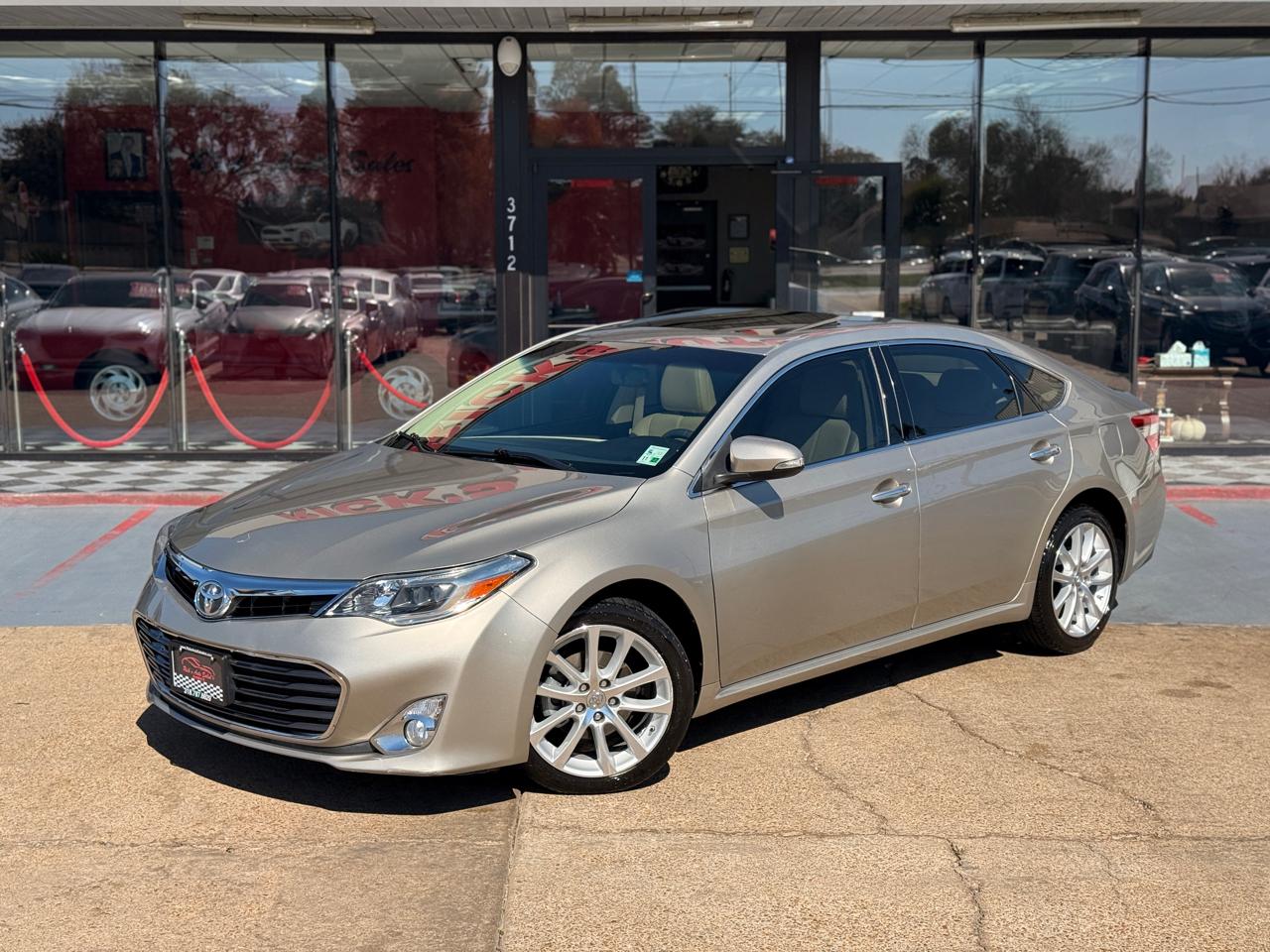Toyota Avalon XLE 2013