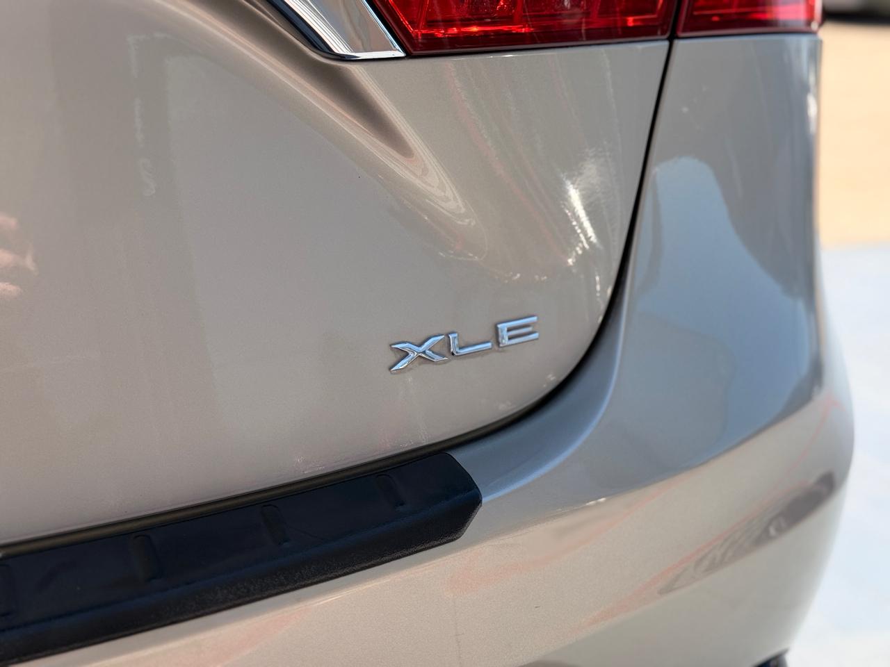 Toyota Avalon XLE 2013