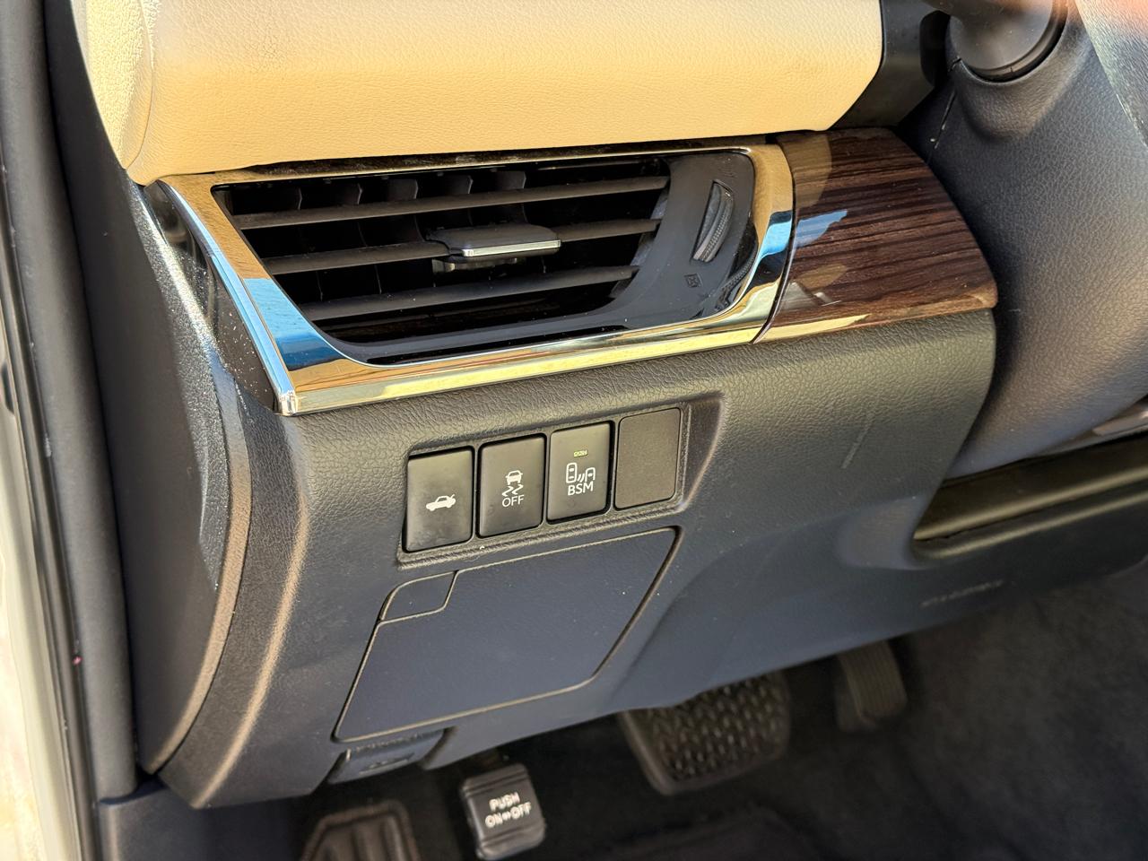 Toyota Avalon XLE 2013