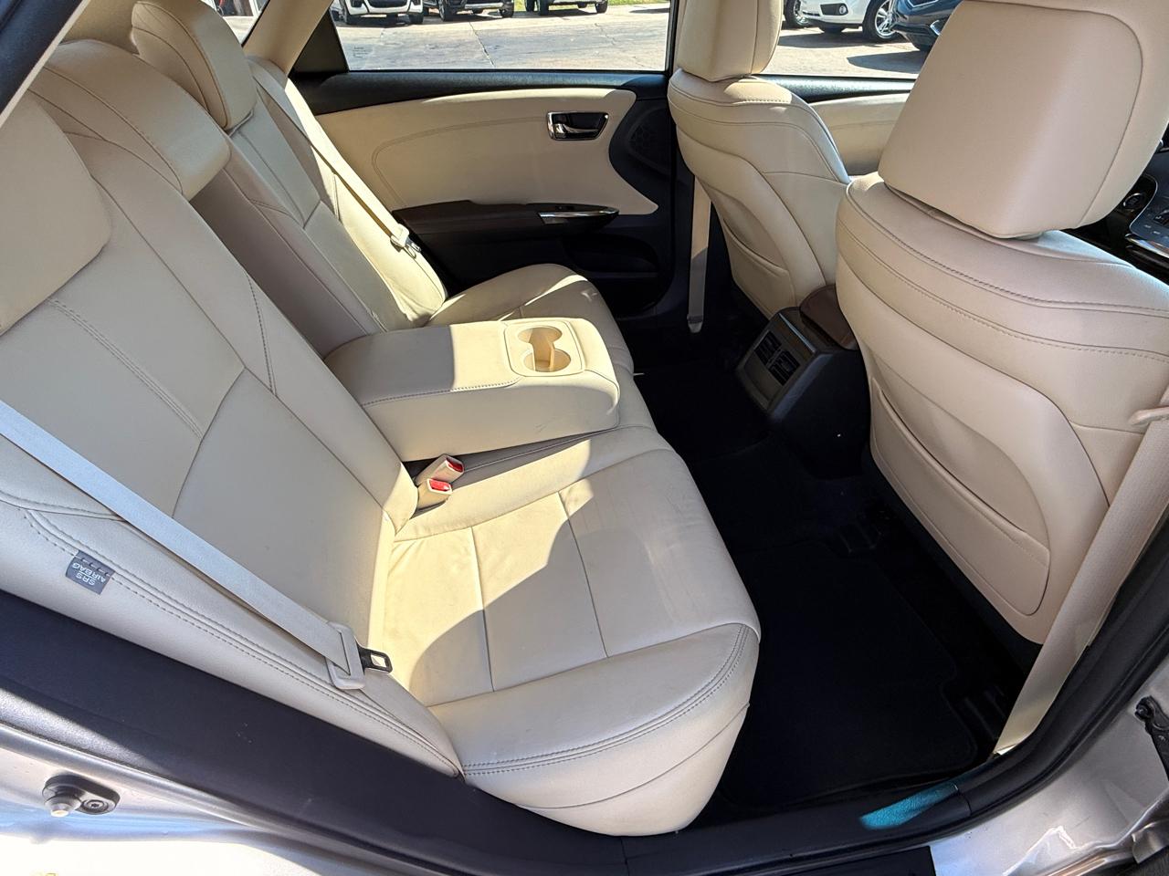 Toyota Avalon XLE 2013