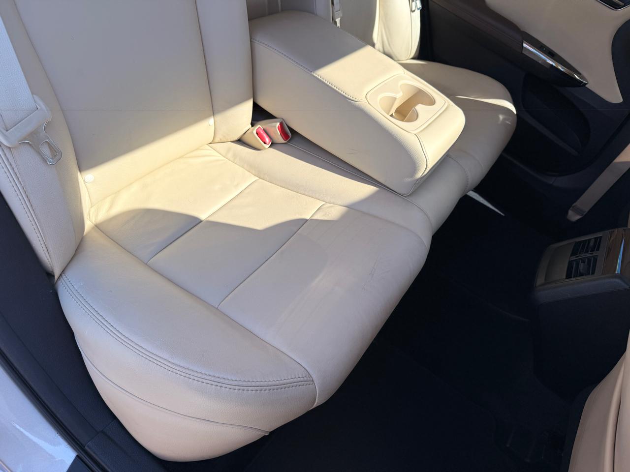 Toyota Avalon XLE 2013