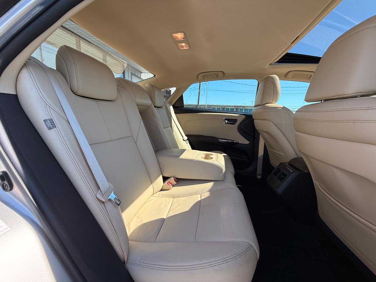 Toyota Avalon XLE 2013