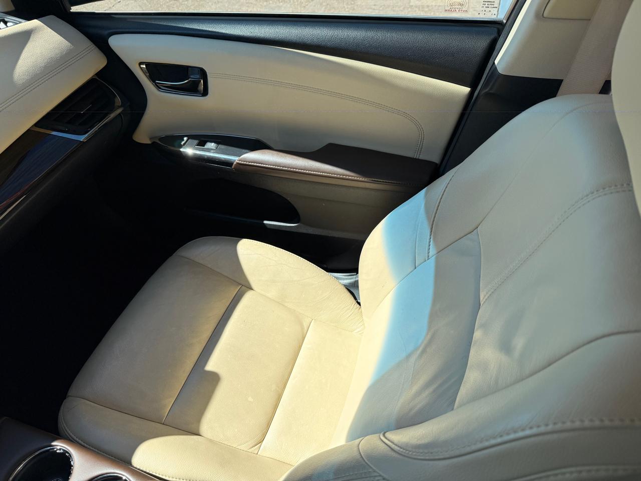 Toyota Avalon XLE 2013