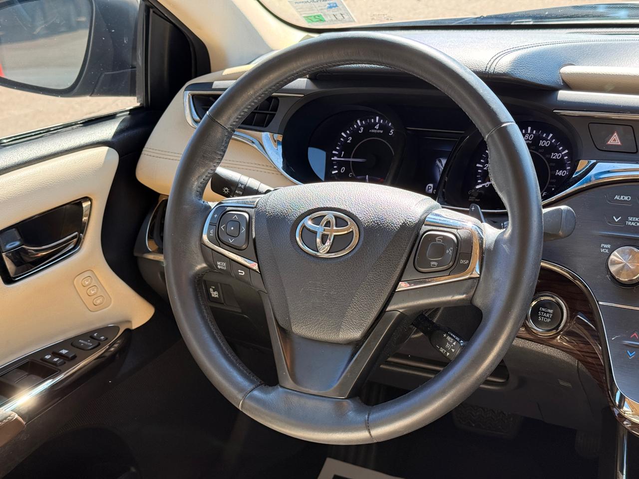 Toyota Avalon XLE 2013