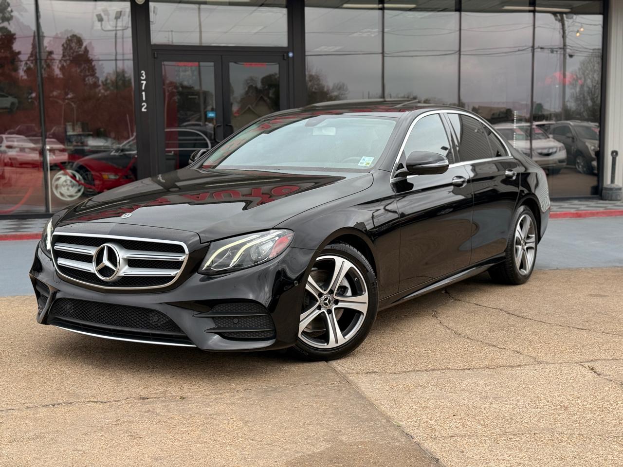 Mercedes-Benz E-Class E300 Luxury Sedan 2018