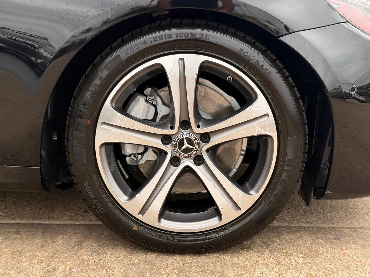 Mercedes-Benz E-Class E300 Luxury Sedan 2018