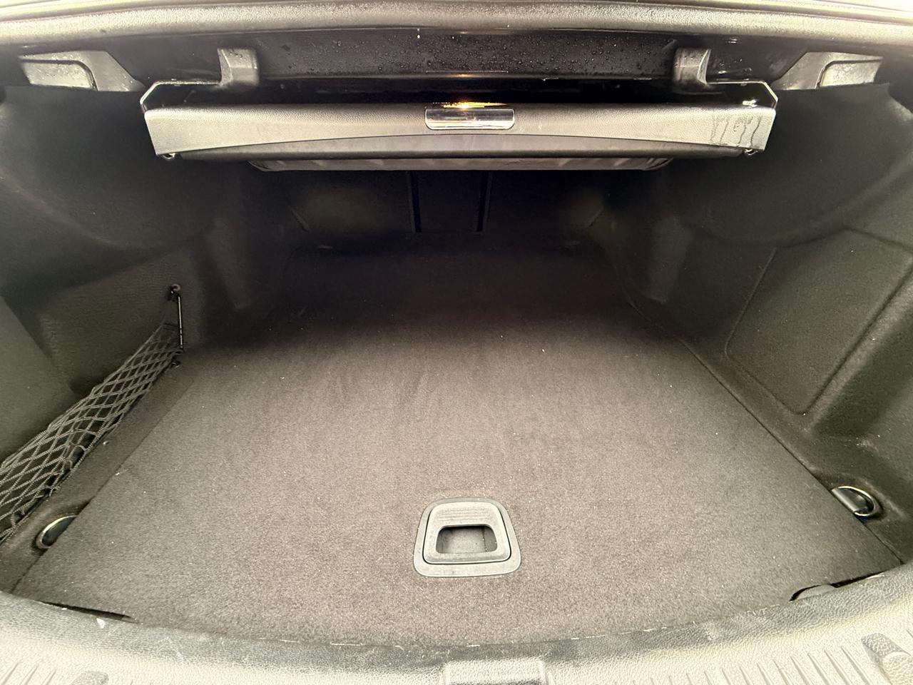 Mercedes-Benz E-Class E300 Luxury Sedan 2018