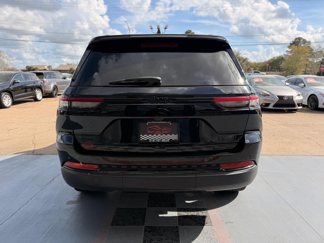 Jeep Grand Cherokee Altitude X 4x4 2024