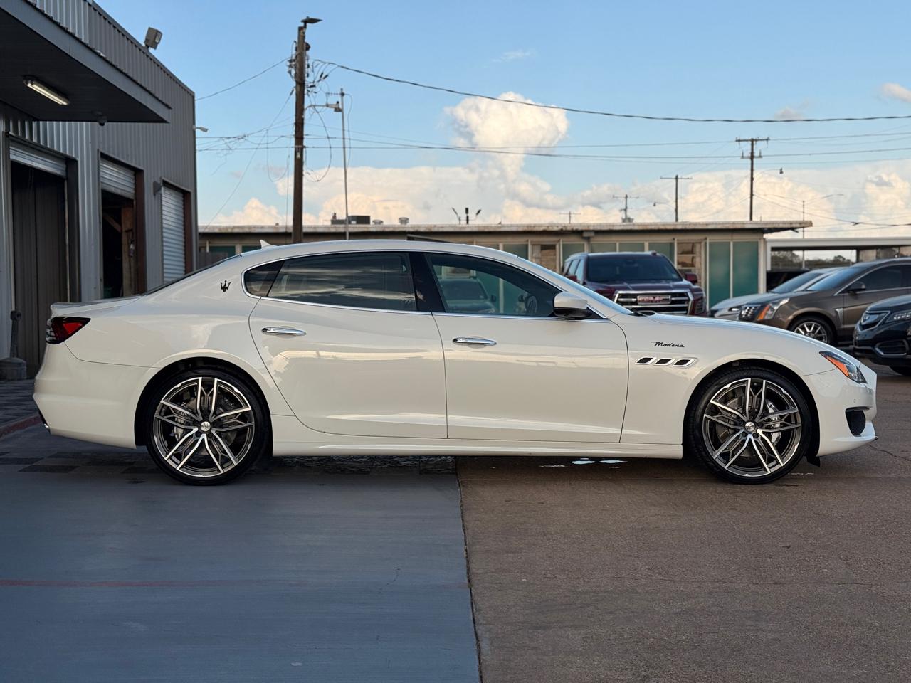 Maserati Quattroporte Modena 2022