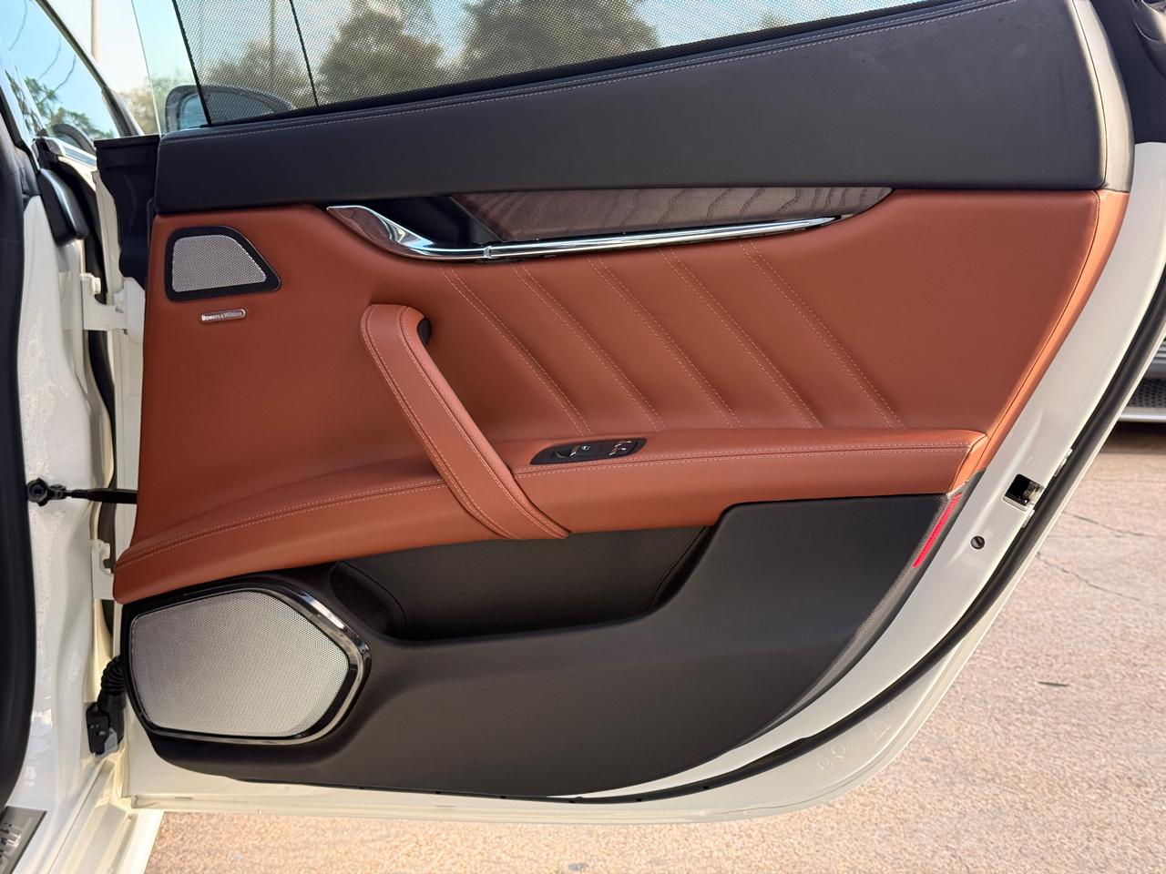 Maserati Quattroporte Modena 2022