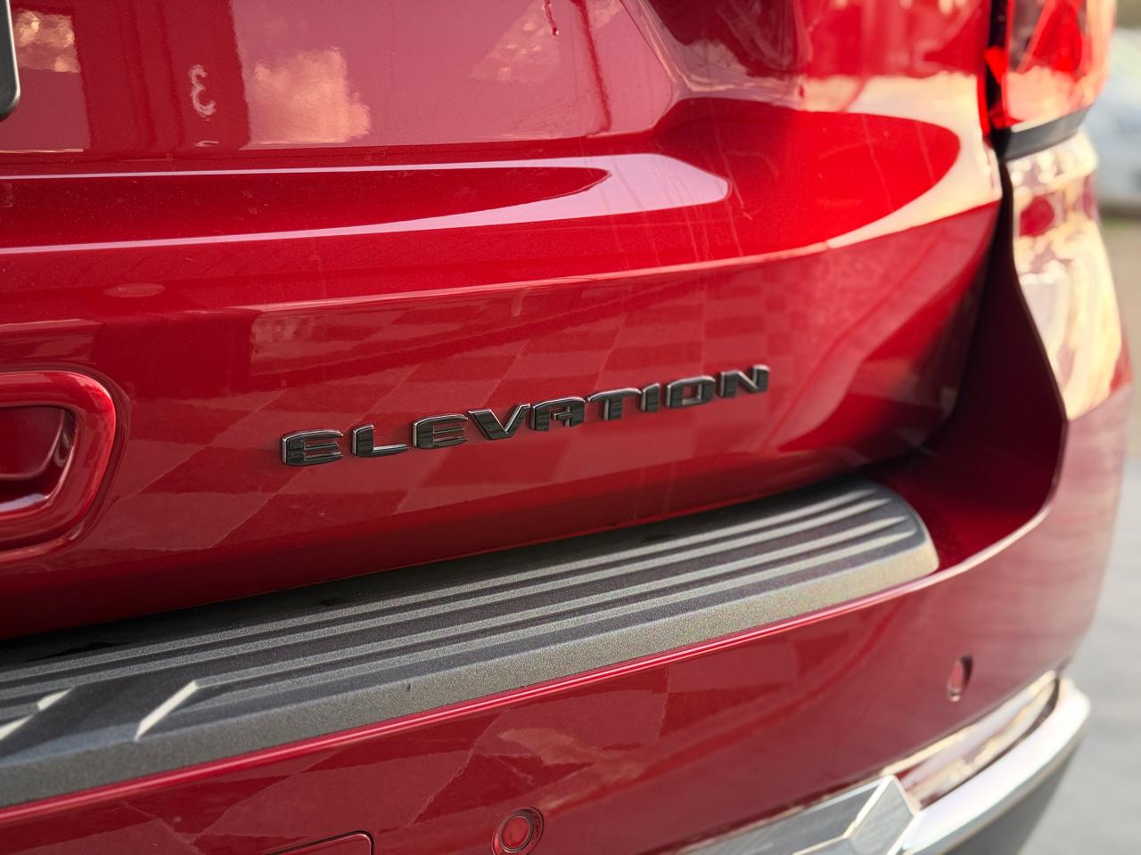 GMC Yukon Elevation 2025