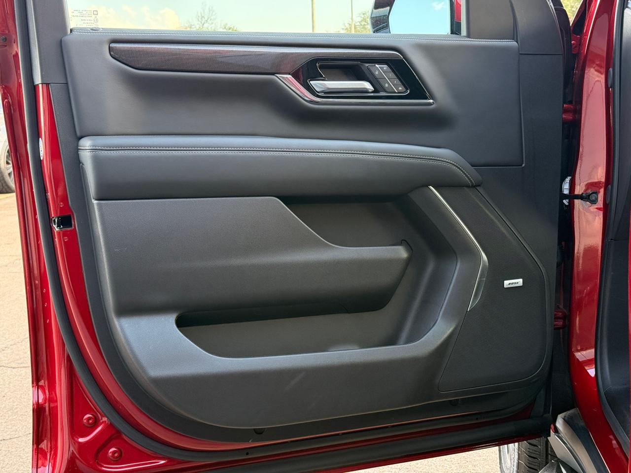 GMC Yukon Elevation 2025