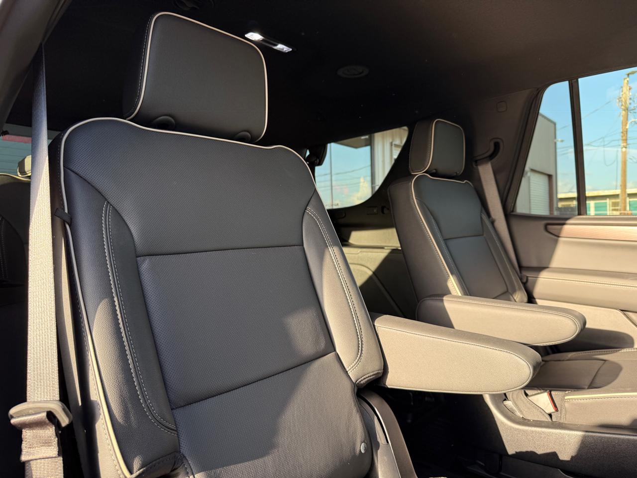 GMC Yukon Elevation 2025