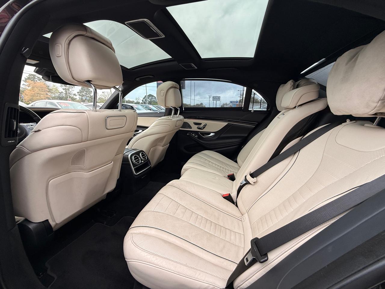 Mercedes-Benz S-Class S560 2020