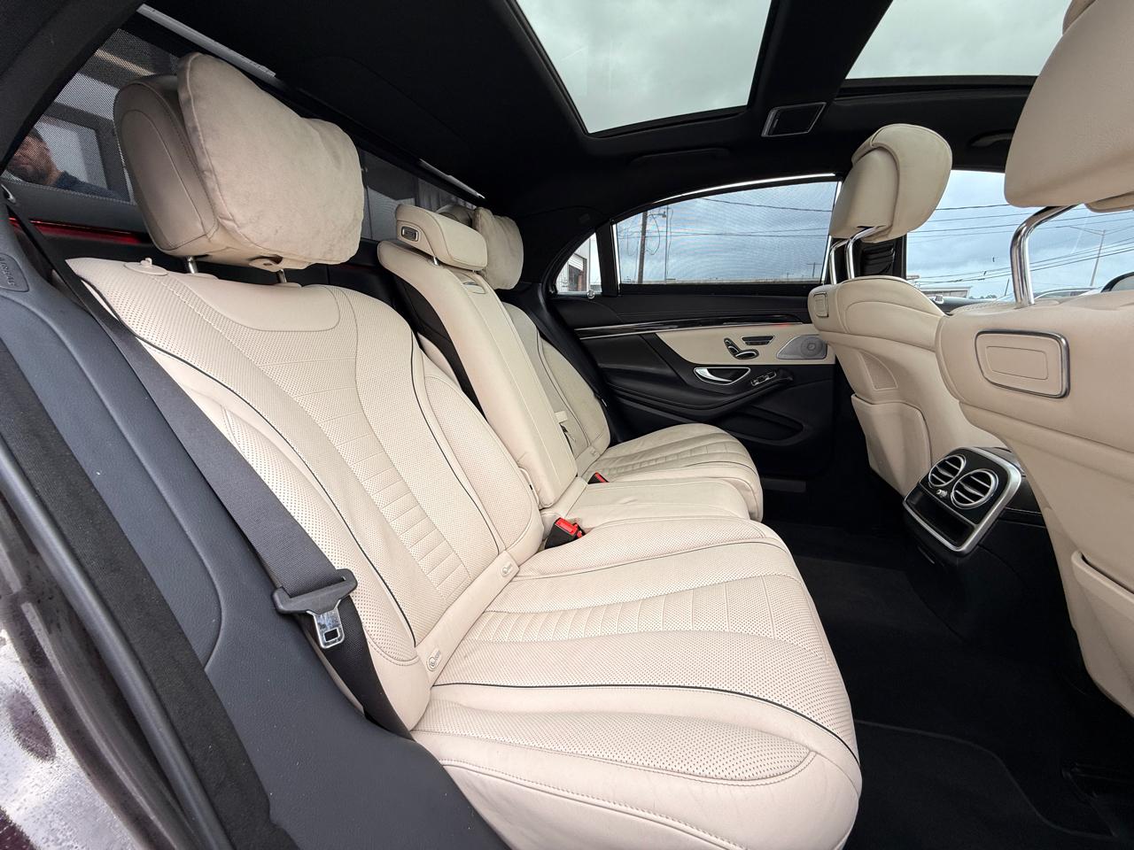 Mercedes-Benz S-Class S560 2020