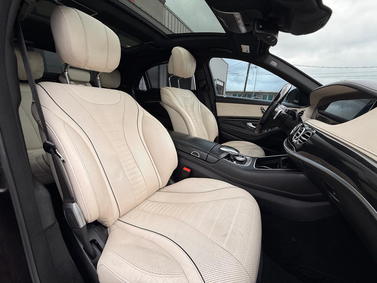 Mercedes-Benz S-Class S560 2020