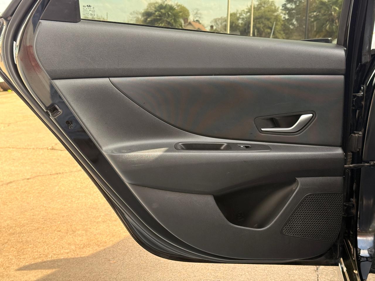 Hyundai Elantra SEL 2021