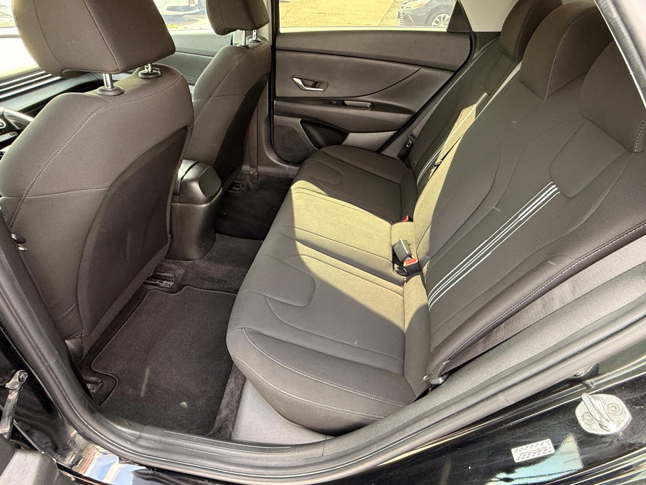 Hyundai Elantra SEL 2021