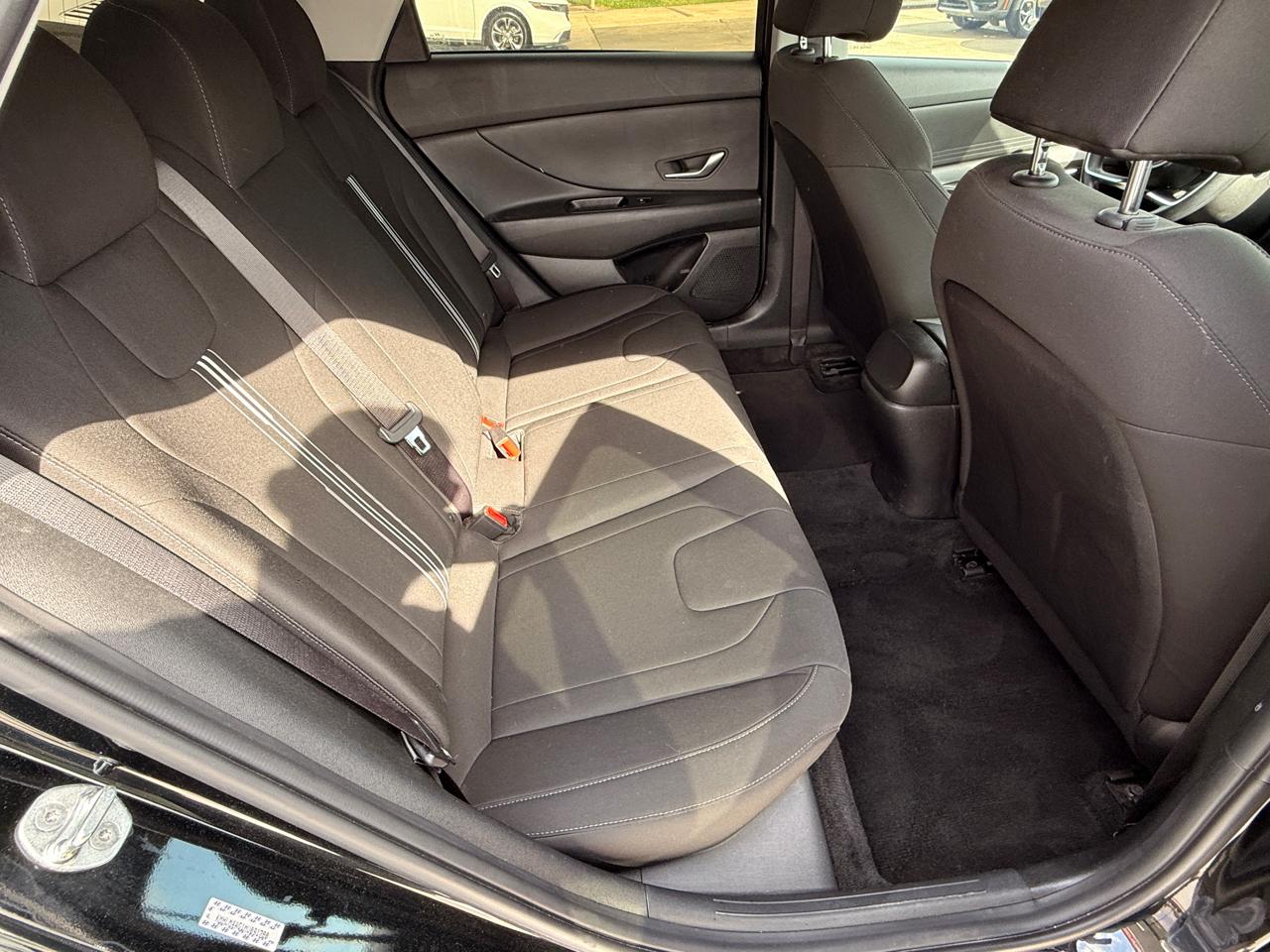 Hyundai Elantra SEL 2021