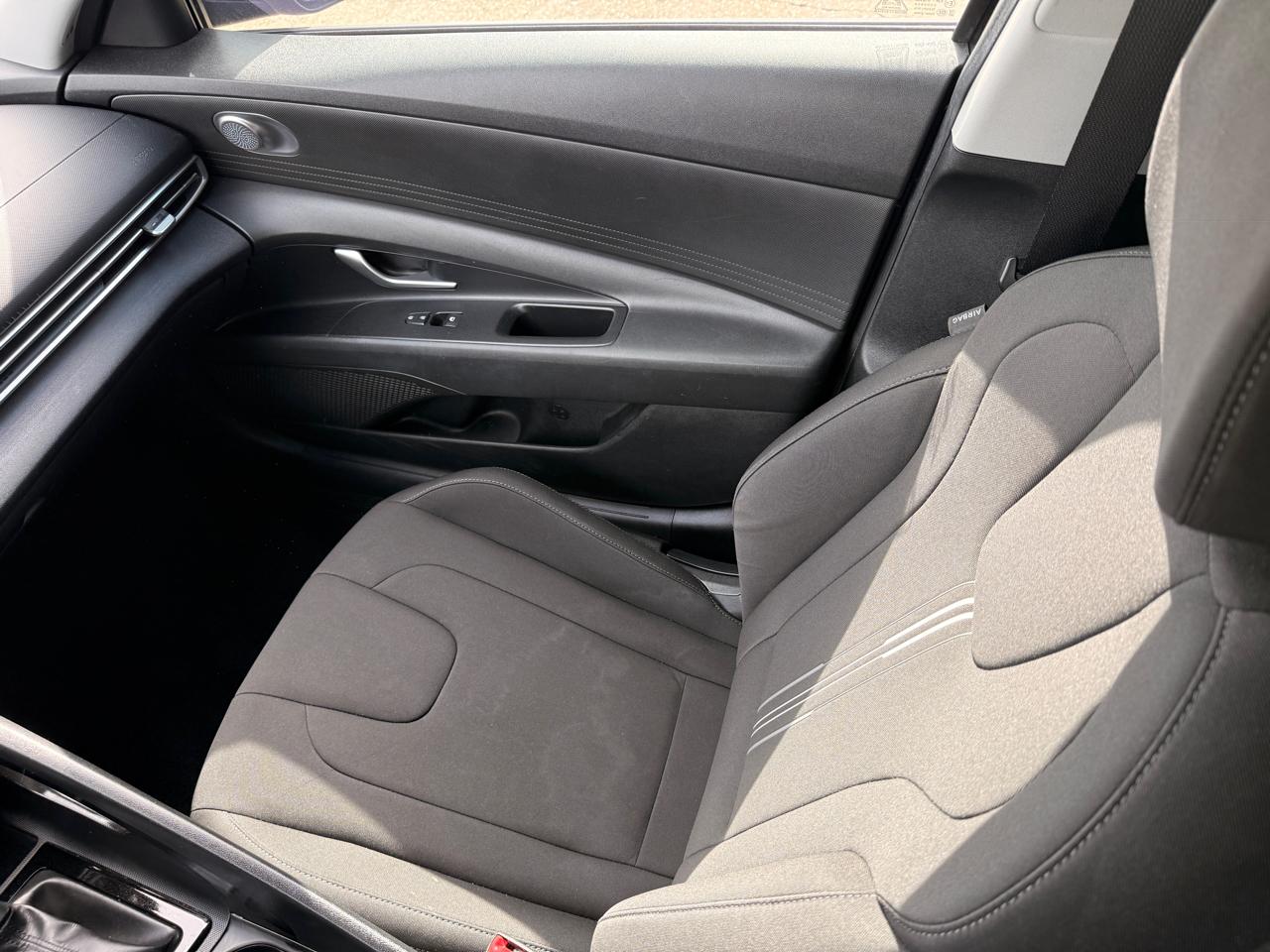 Hyundai Elantra SEL 2021