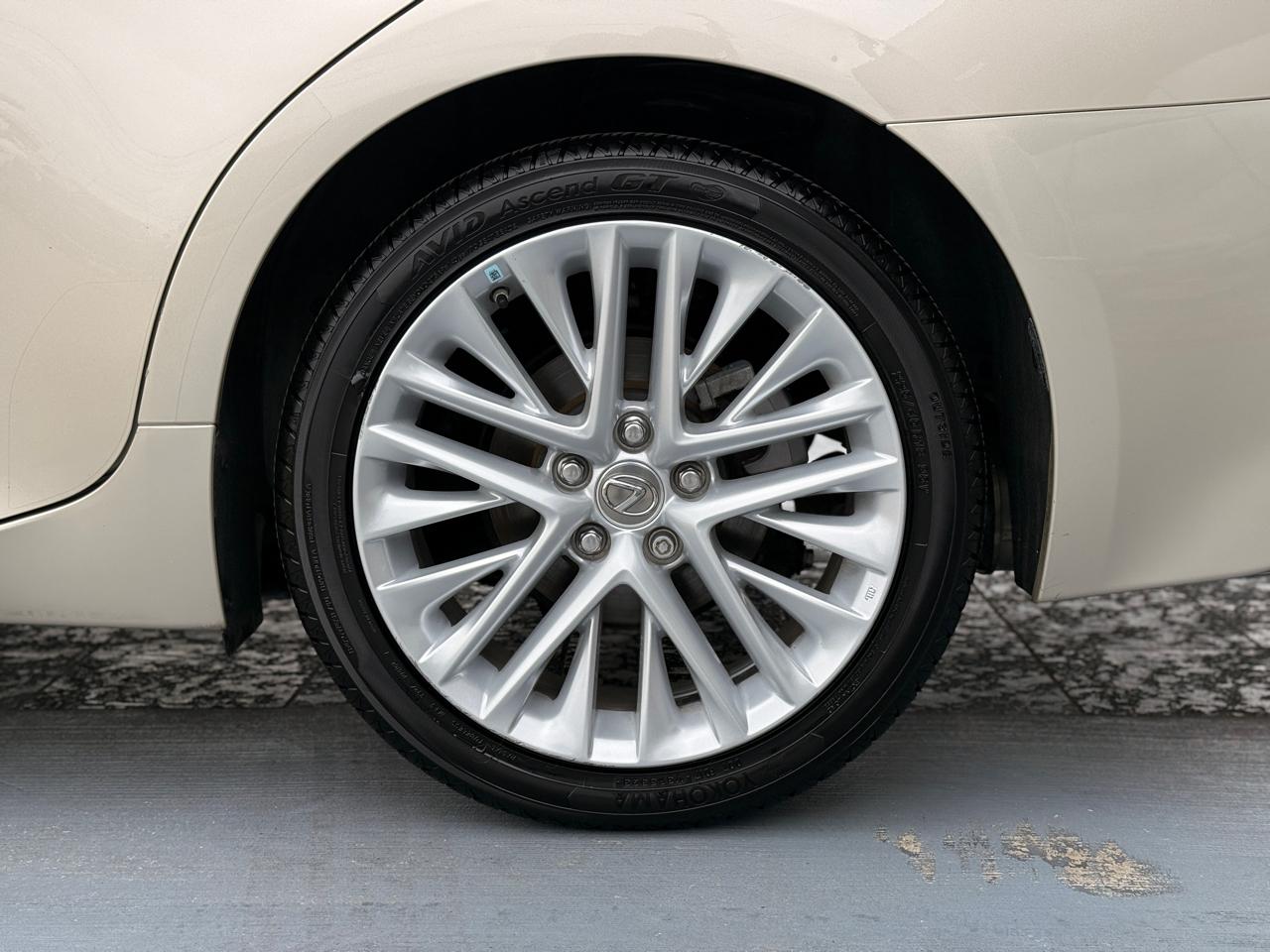 Lexus ES 350 Sedan 2018