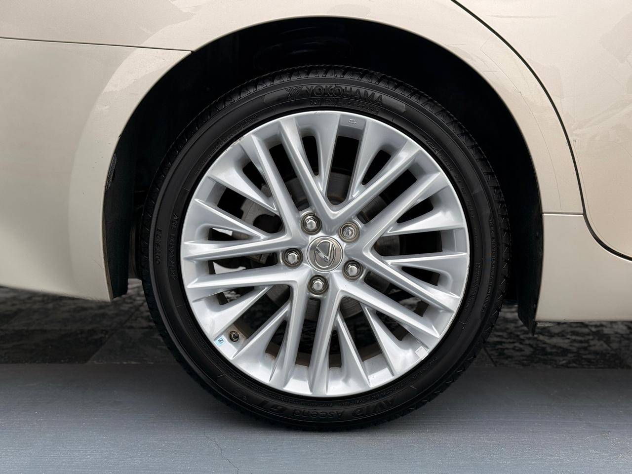 Lexus ES 350 Sedan 2018