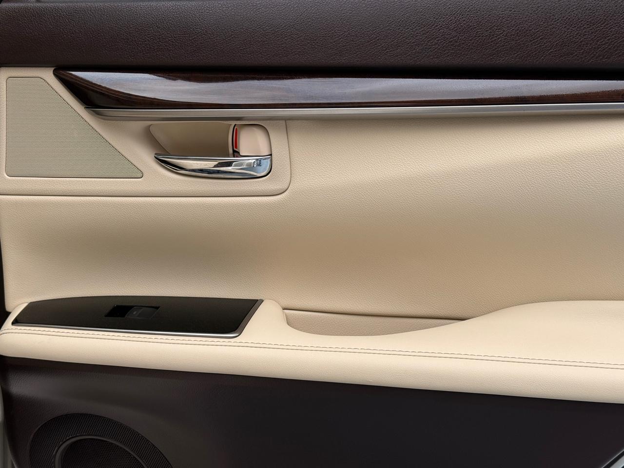 Lexus ES 350 Sedan 2018