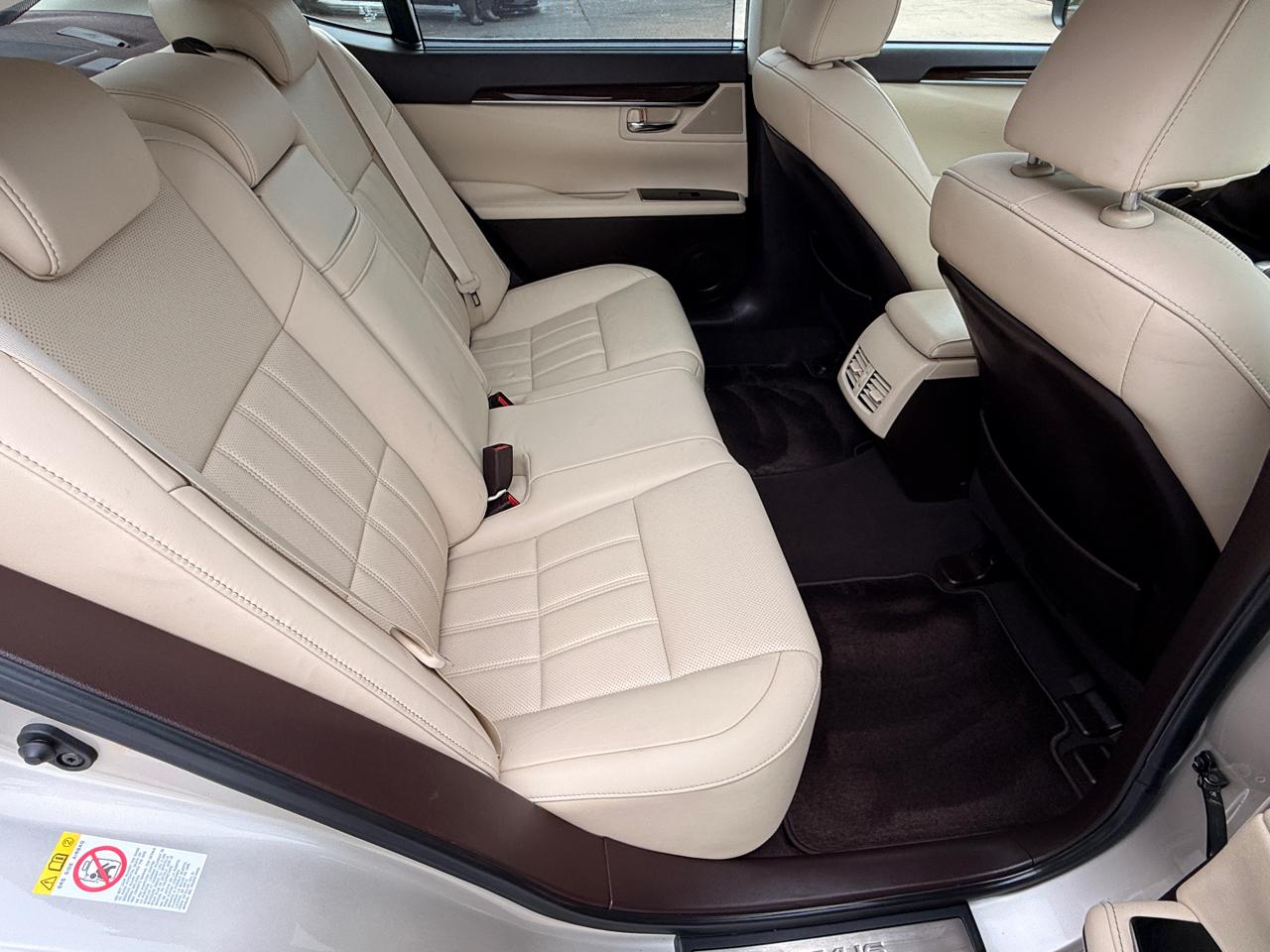 Lexus ES 350 Sedan 2018