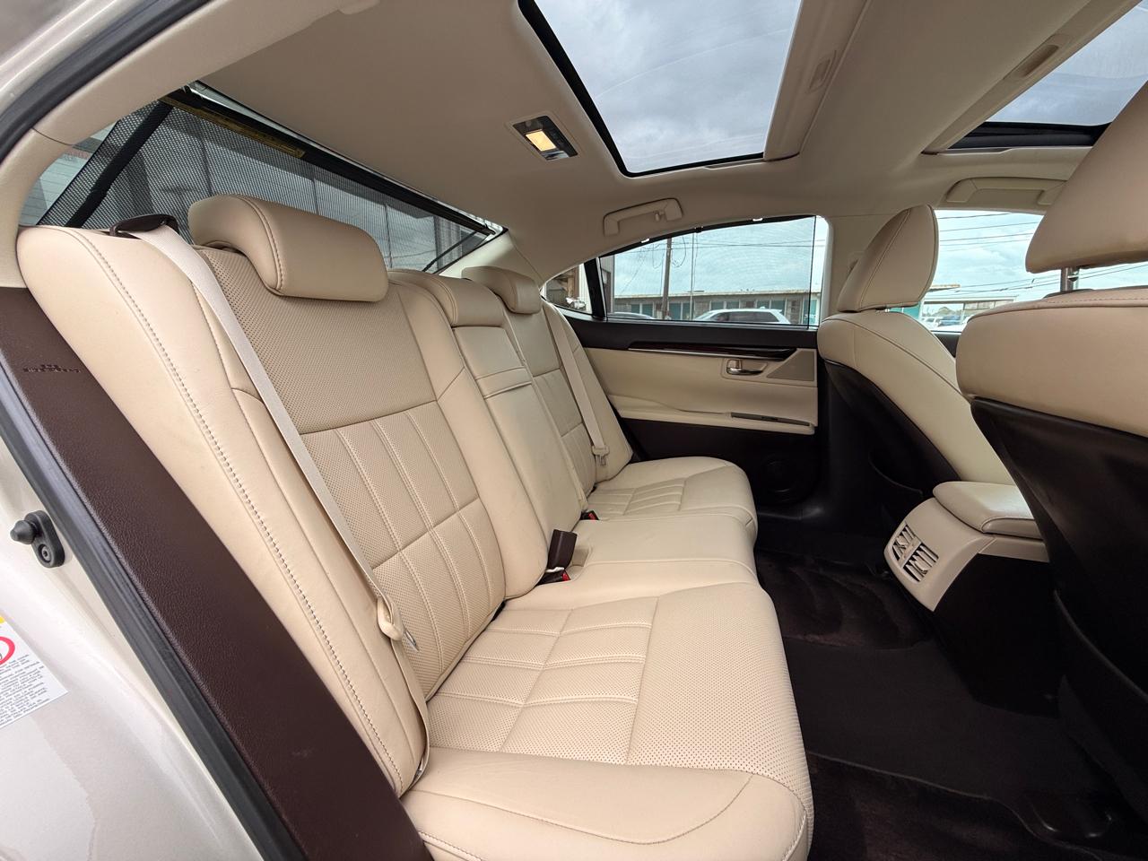 Lexus ES 350 Sedan 2018